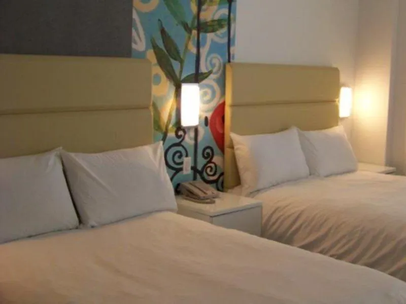 Voco Fiorello - Laguardia East By Ihg New York 4*,  United States